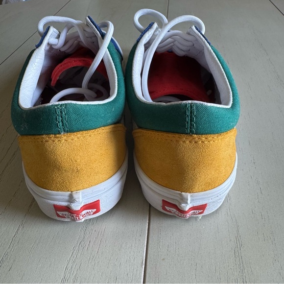 Colorblock Vans - Picture 2 of 9